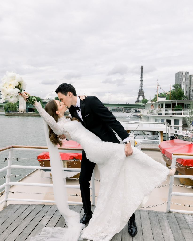 30_photographerinparis_1719245094_3397596563033007536_356308390.jpg