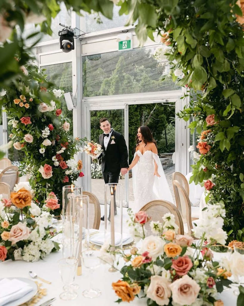preview-florists-delight-floral-design-portfolio-photo-401001.jpg preview-florists-delight-floral-design-portfolio-photo-401001.jpg