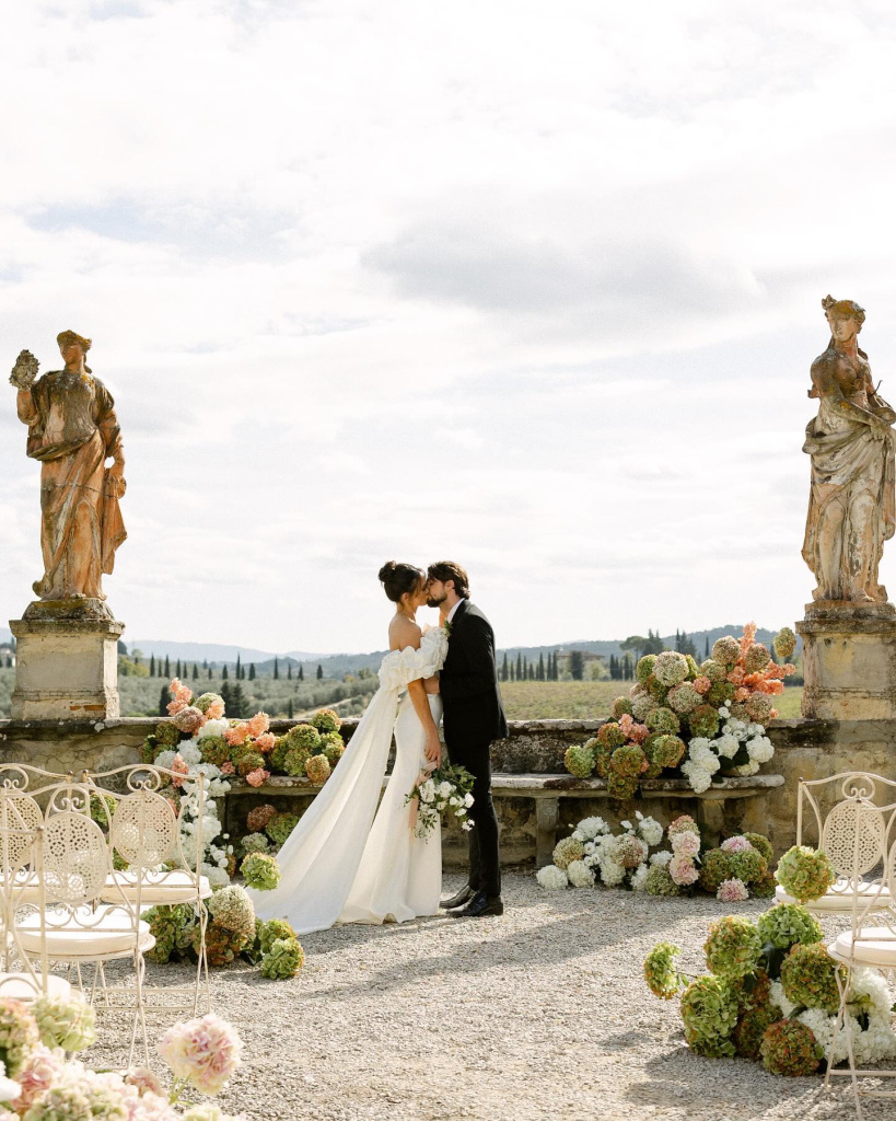 19_megbrookephotography_1698786128_3225974318660528368_1836759508.jpg