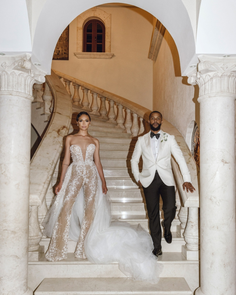 25_junebugweddings_1697032856_3211266454392509015_204639447.jpg