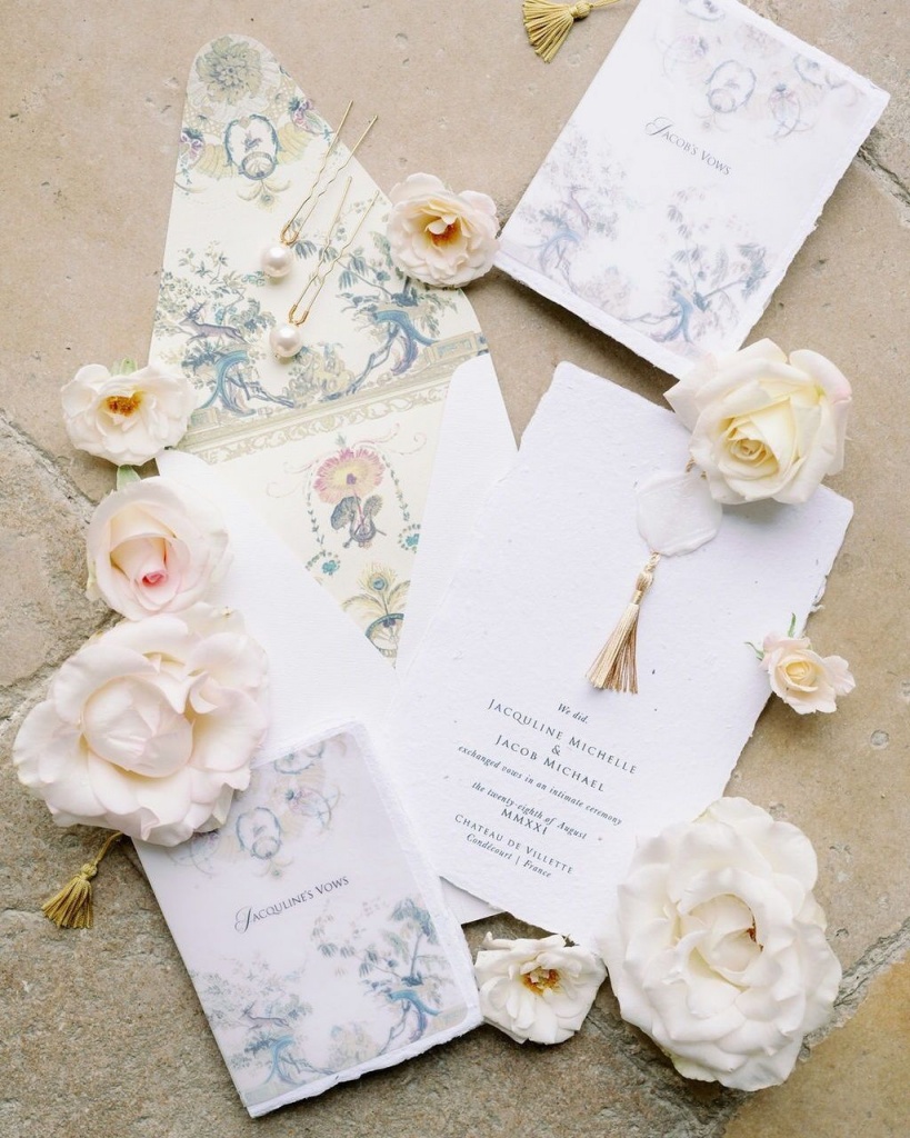 A Complete Guide to Wedding Announcements A Complete Guide to Wedding Announcements photo