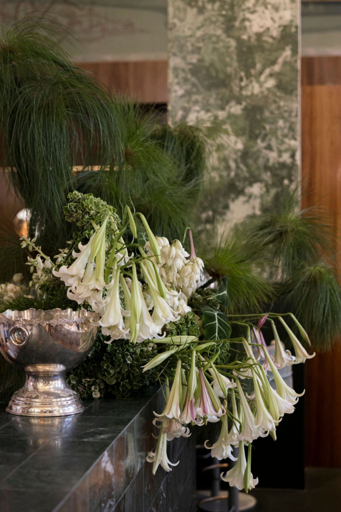 preview-florists-film-and-foliage-portfolio-photo-493614.jpg preview-florists-film-and-foliage-portfolio-photo-493614.jpg