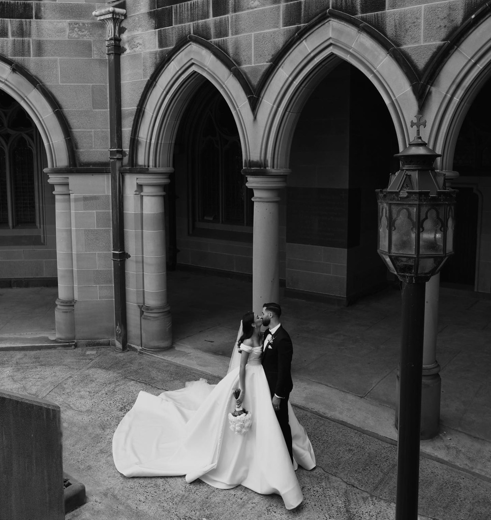 37_imagehausweddings_1667956041_2967352806601445727_638322538.jpg