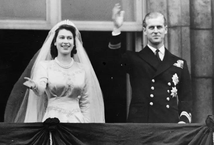 royal-wedding-dress-coupons.jpg