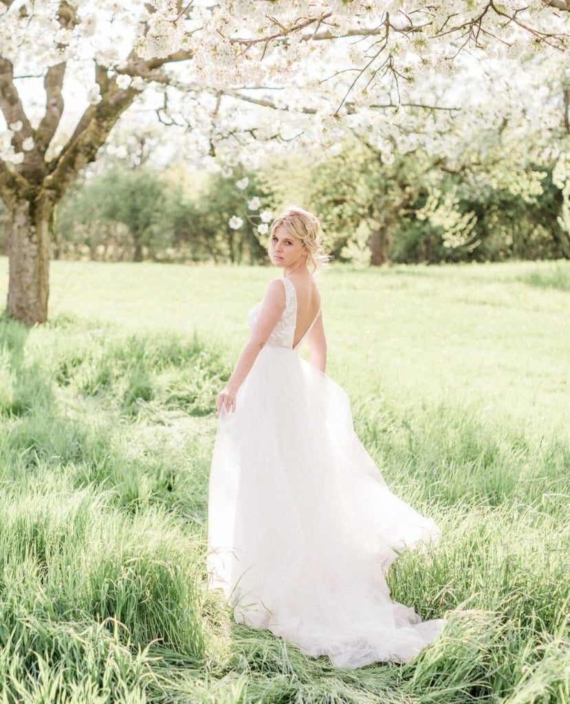 Top Spring Wedding Photo Ideas Top Spring Wedding Photo Ideas