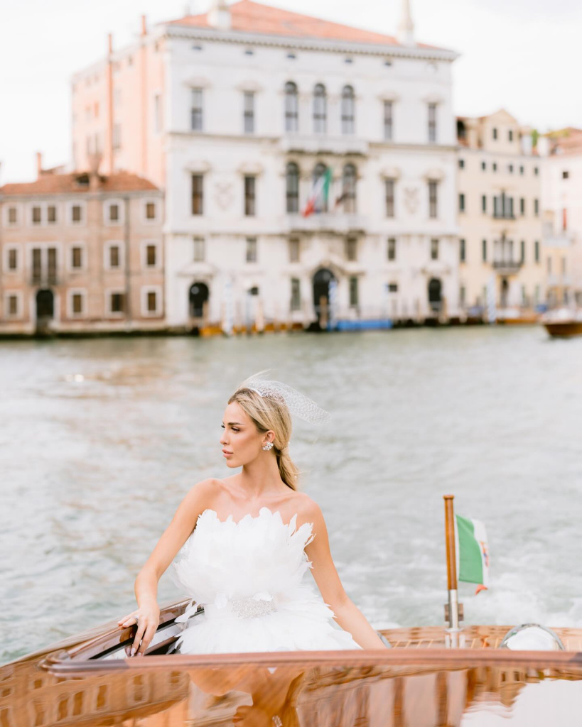 50_alinaindiphoto_1716802794_3377109070135997288_5785039187 (1).jpg