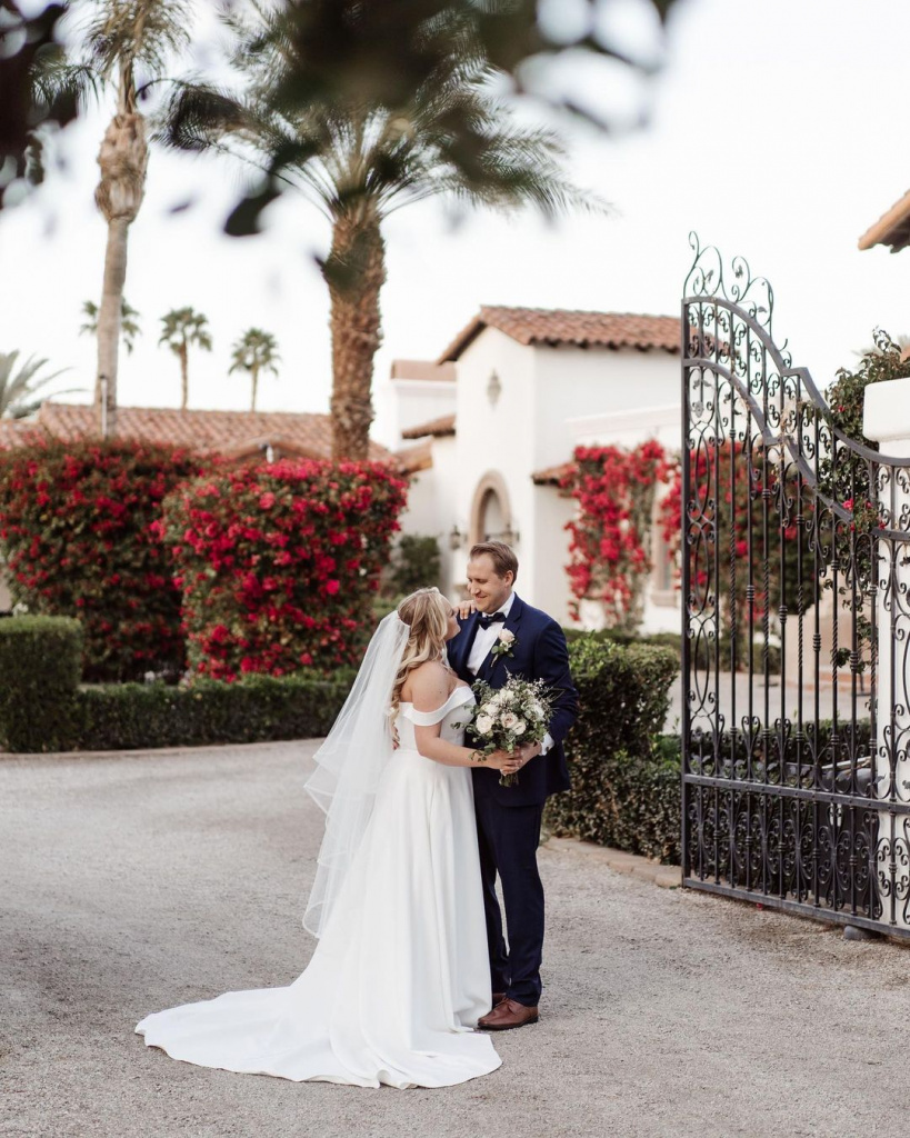 funlovincamera_weddings 7. Bougainvillea Estate by funlovincamera_weddings.jpg