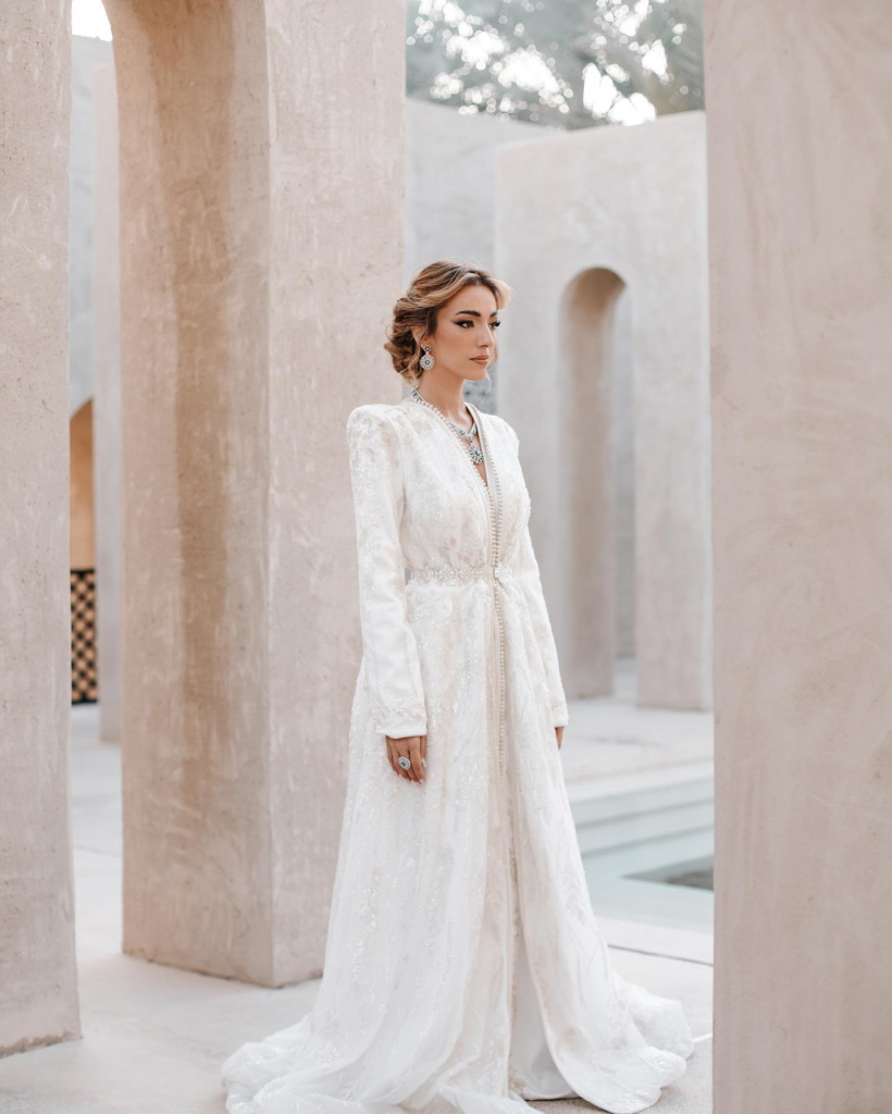 33-sowedding.ae_1690480002_3156297487965529767_54051656127.jpg
