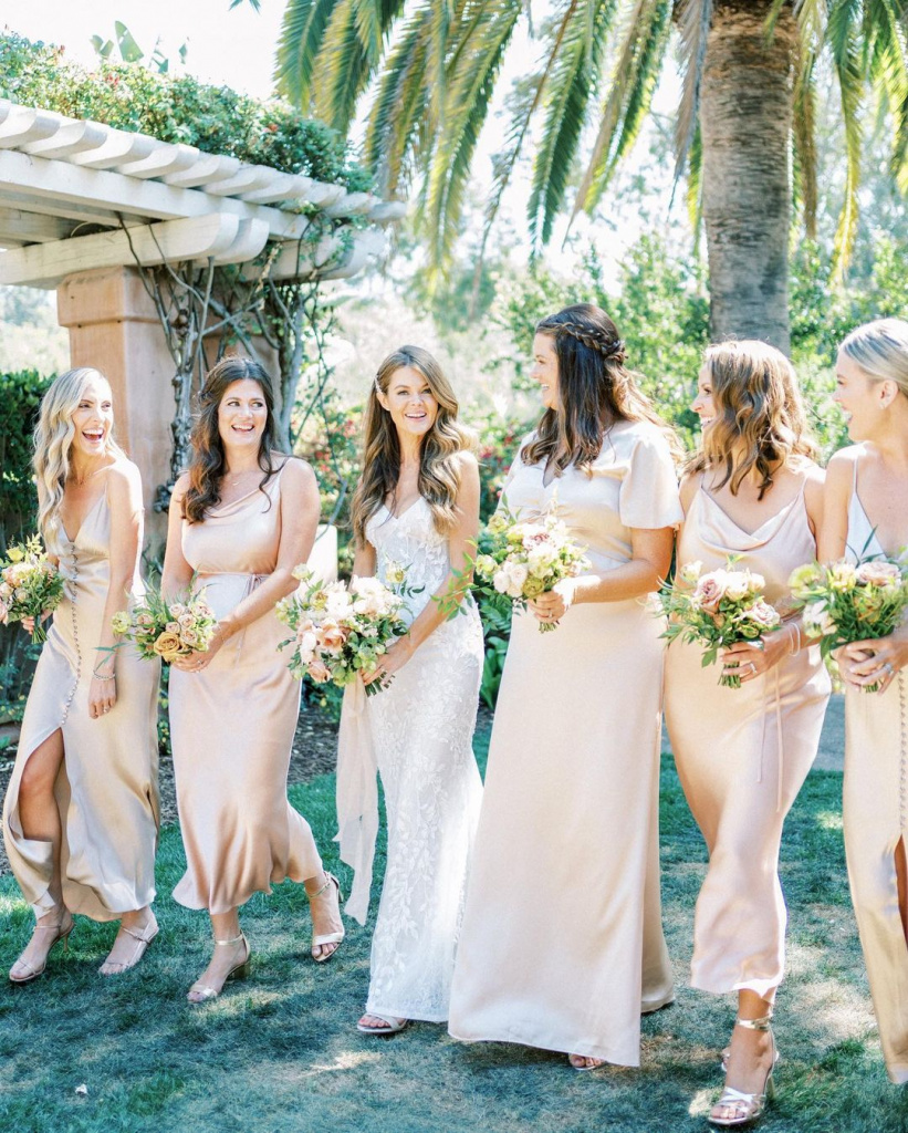 @beatricehowellphoto.jpg @beatricehowellphoto.jpg