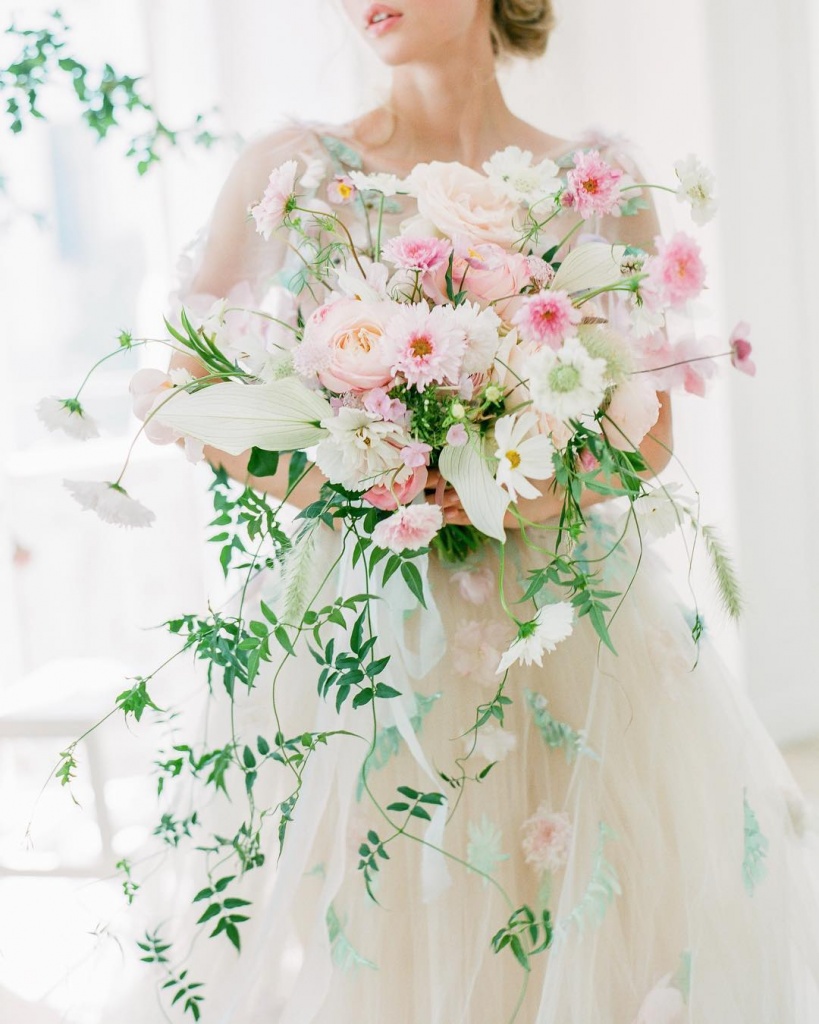 Top 10 Flowers for Your Summer Wedding Top 10 Flowers for Your Summer Wedding photo