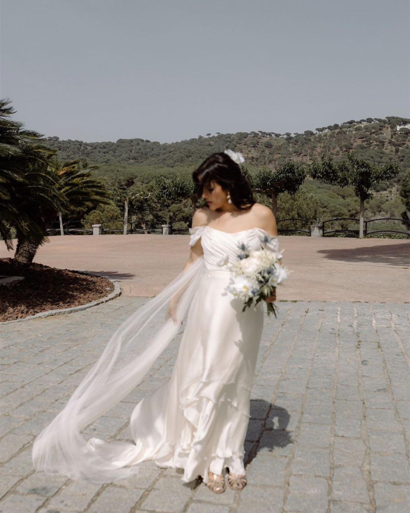 16_akstudiowedding_1688062141_3136014992405681706_8107042159.jpg