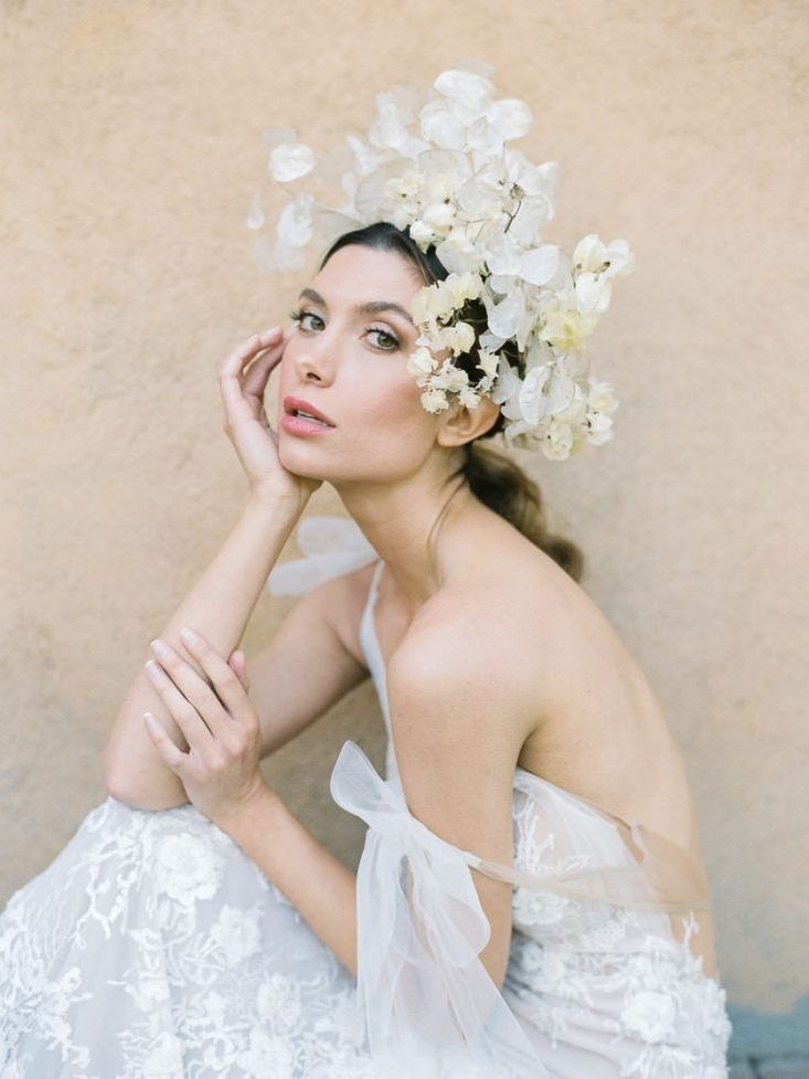 30 Whimsical Wedding Hairstyles with Flowers 30 Whimsical Wedding Hairstyles with Flowers photo