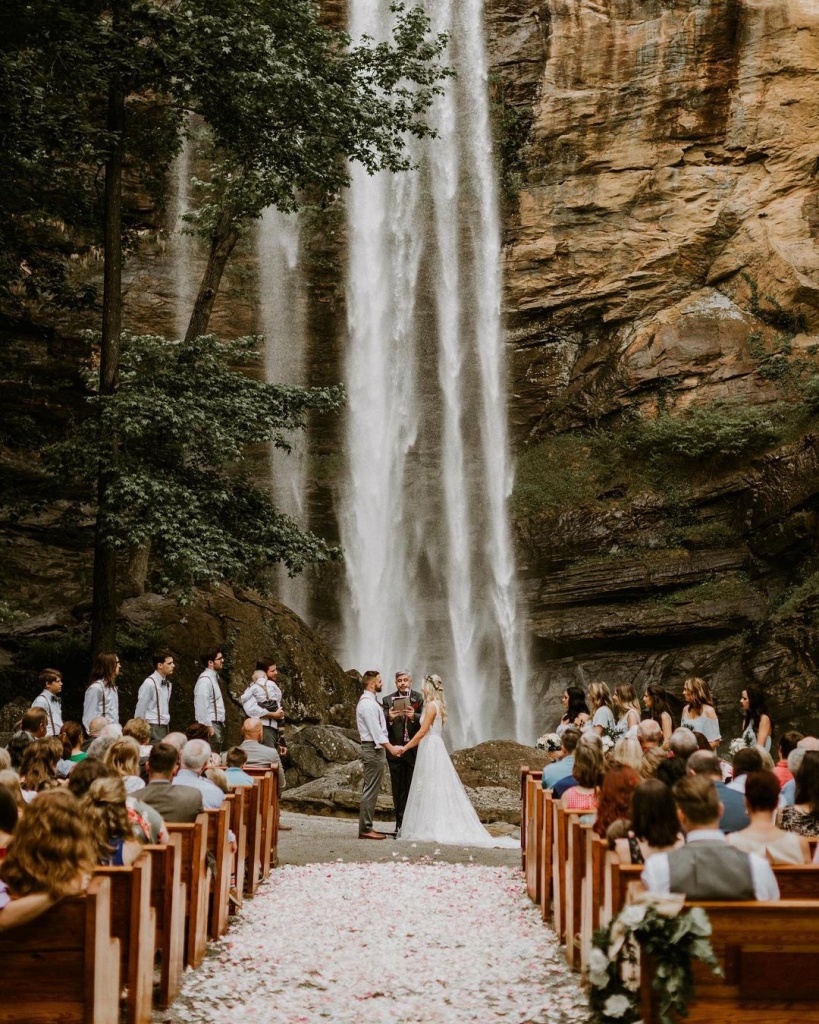 How to find a professional wedding photographer in Atlanta Professional wedding photographer in Atlanta