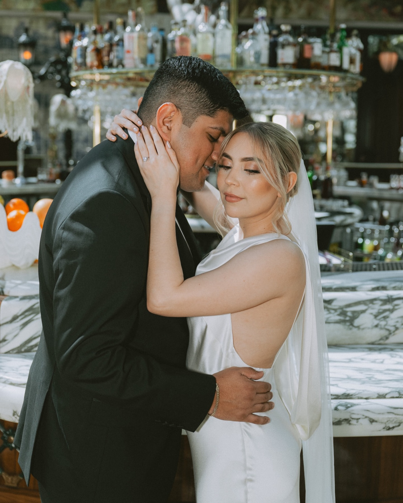 43_alyfamosocreative_1717019664_3378928306556018065_21196698.jpg