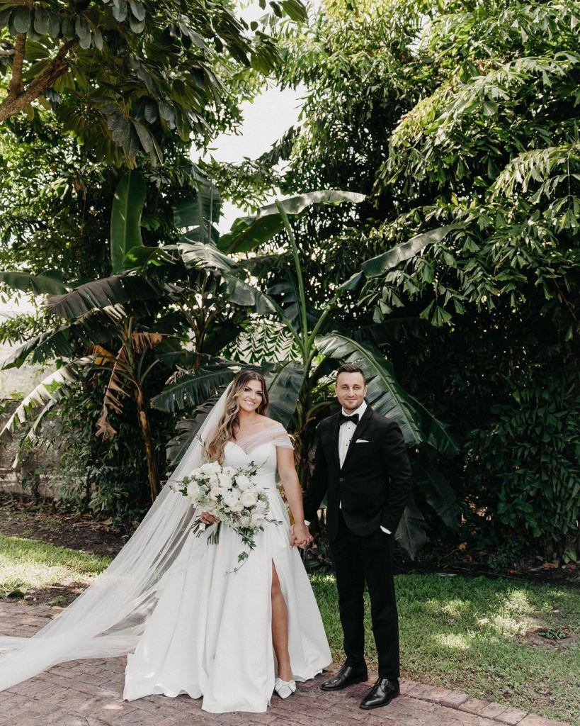 4. GEM by @weddingphotohouse.jpg