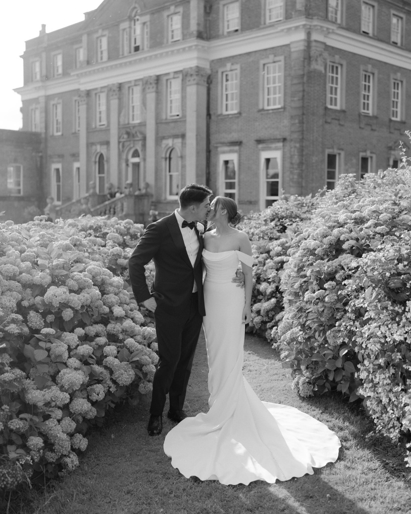 1_emilyjayneweddings_1721639756_3417684449623950639_30419320025.jpg