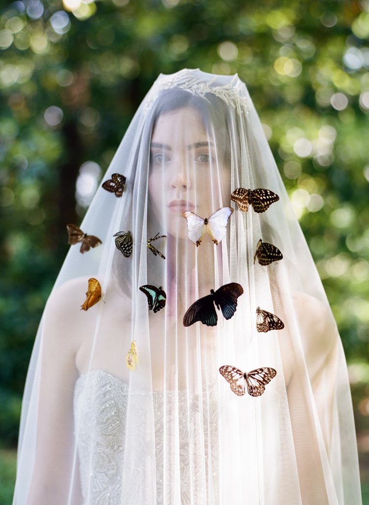 butterflies-at-weddings-fine-art-film-trendy-bride-28-min.jpg butterflies-at-weddings-fine-art-film-trendy-bride-28-min.jpg