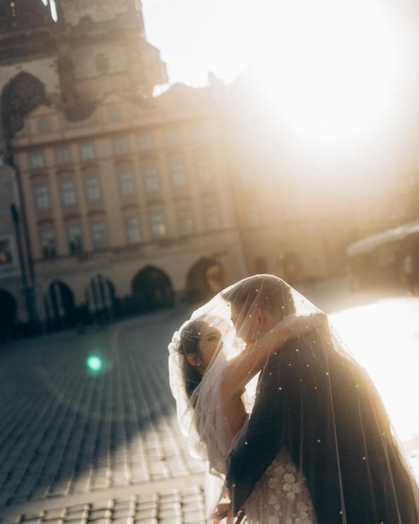 2_phototellerstudio_1715444529_3365715118942227167_45578861.jpg