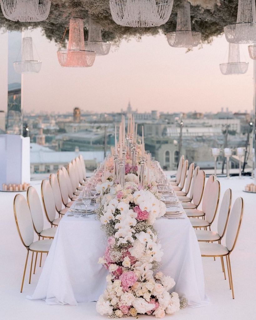 Centerpieces & Tables capes Centerpieces & Tables capes