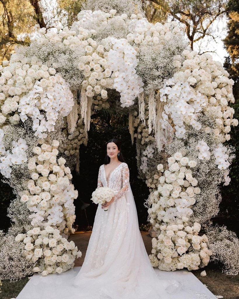 3. Beverly by @andrewbayda_wed.jpg