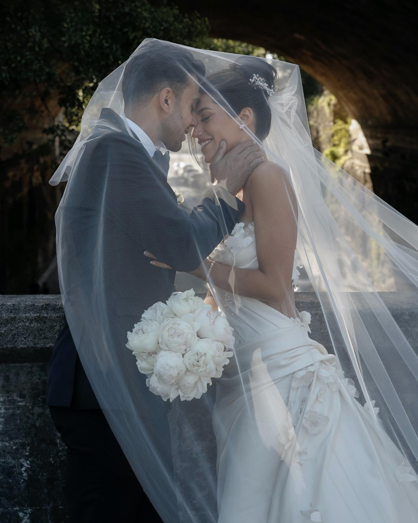 46_imagehausweddings_1674469378_3021990632869406951_638322538.jpg