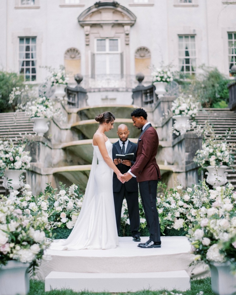 Come upon wedding photographer style your couple finds appealing How to find a wedding photographer style your couple finds appealing
