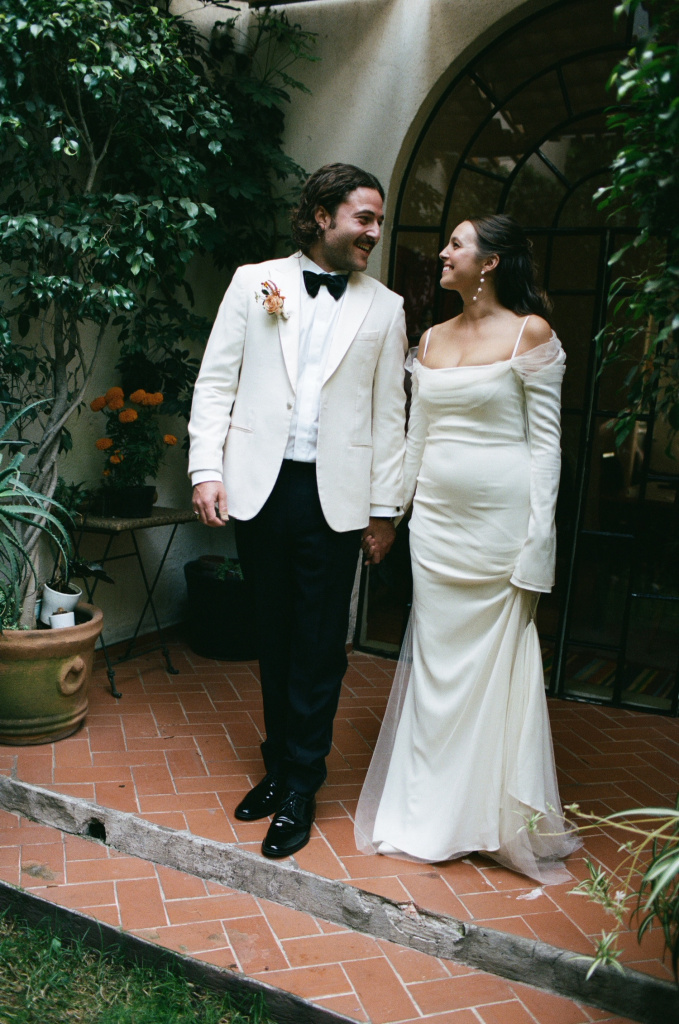 7_First-look-at-prim-Mexico-city-wedding-on-film-.jpg (1).jpg