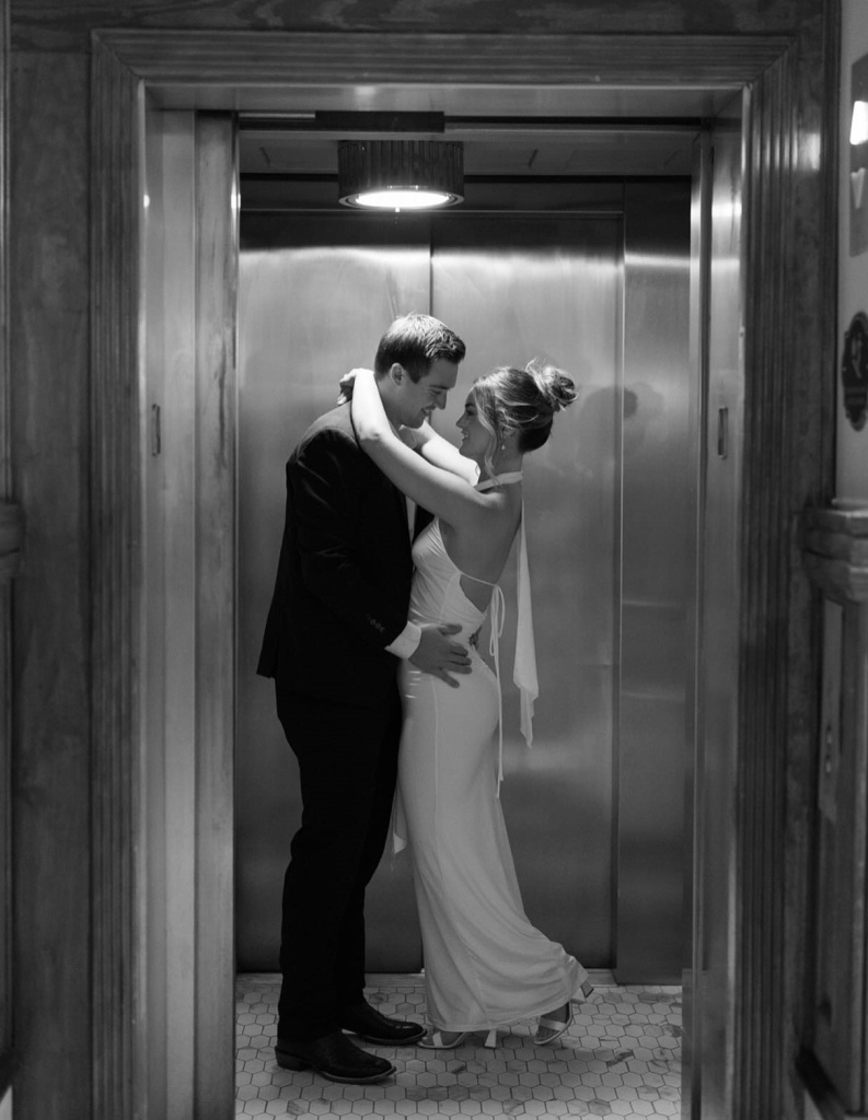37_aureliabaca_photo_1697638967_3216351233786438382_7248008112.jpg