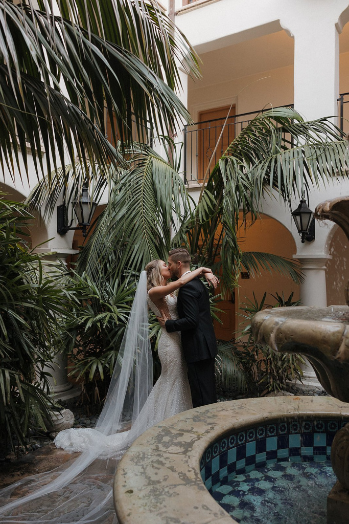 37_santabarbarawedding-amy.matt-ashgabesphoto-786 (1).jpg
