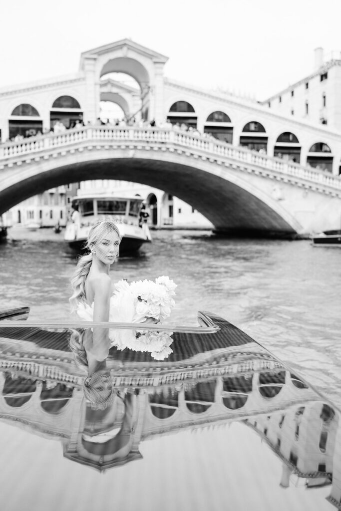 2_luxury-wedding-photographer-venice-01670-683x1024.jpg