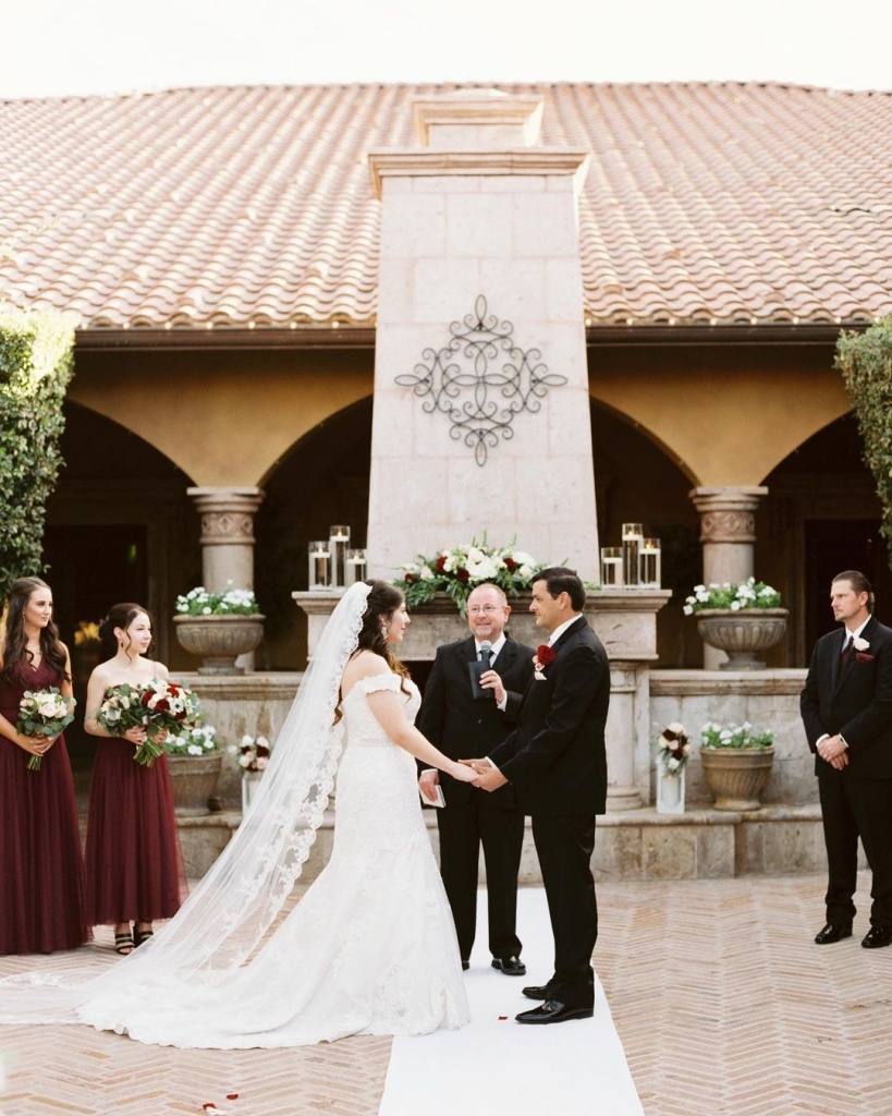 Wedding Ceremony Ideas & Tips for Choosing the Right One for You Wedding Ceremony Ideas & Tips for Choosing the Right One for You photo