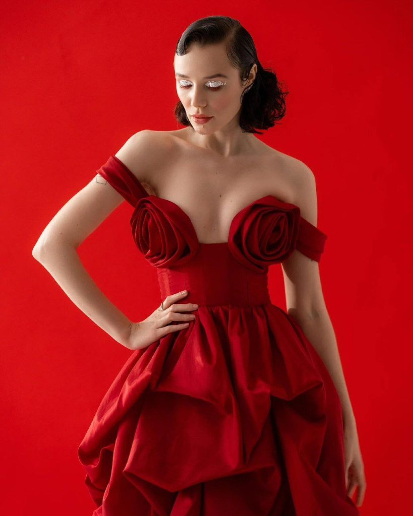 11 (18).jpg