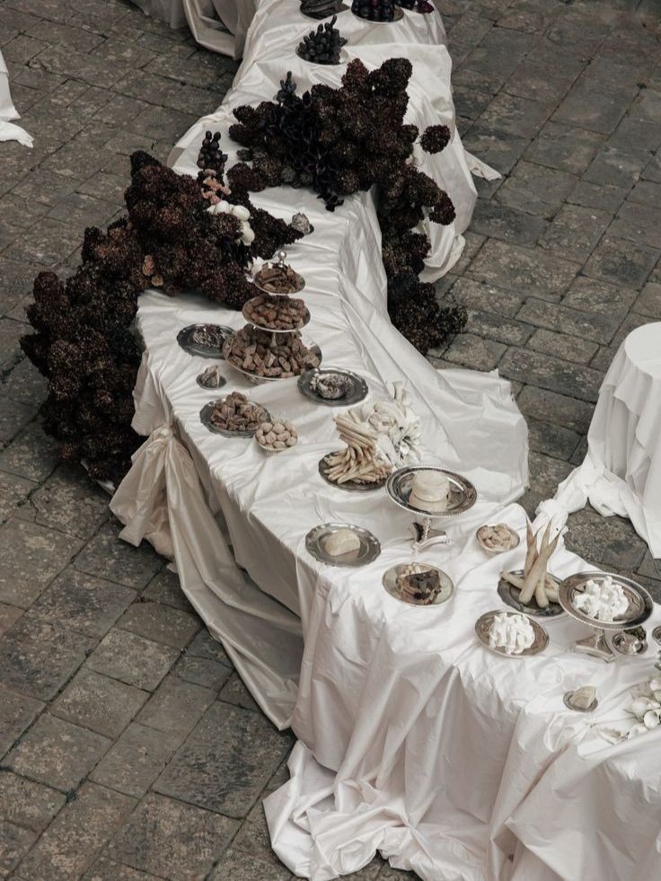 30 Ideas Chocolate Wedding Decor 30 Ideas Chocolate Wedding Decor photo