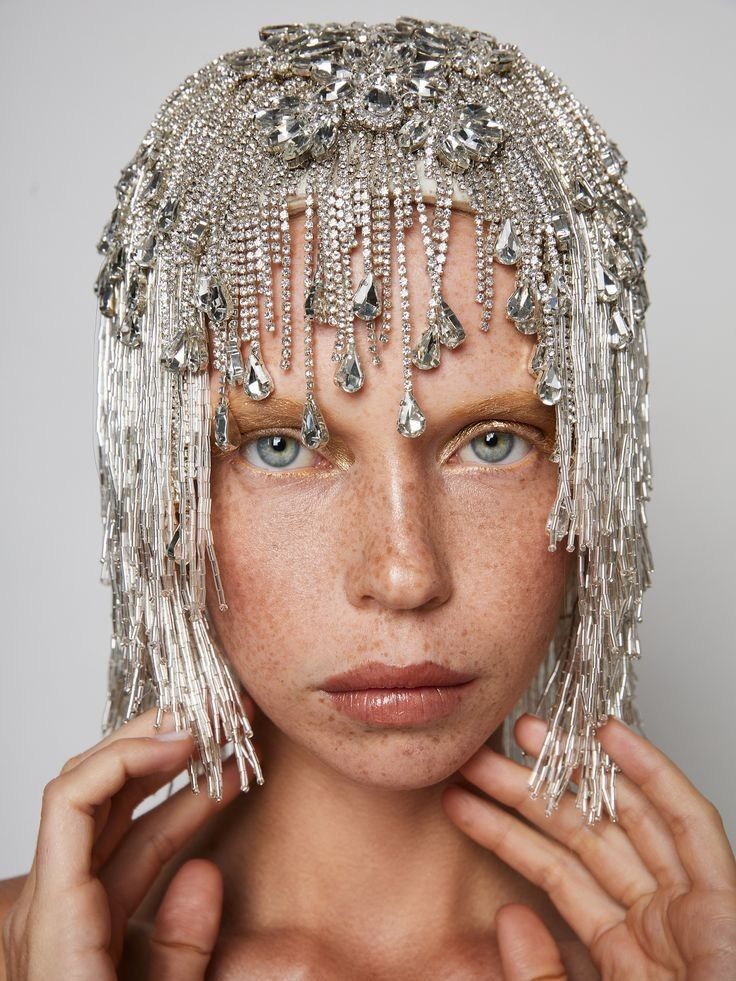 Silver: The Top Wedding Trend of 2025 Silver: The Top Wedding Trend of 2025 photo