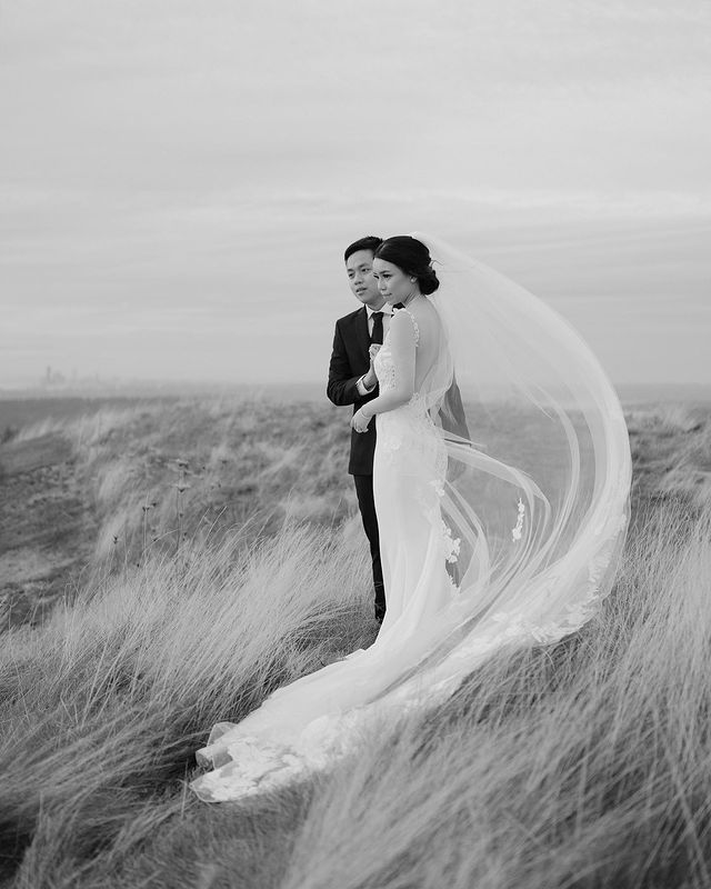 The Wind-Blown Veil Wedding Photo The Wind-Blown Veil Wedding
