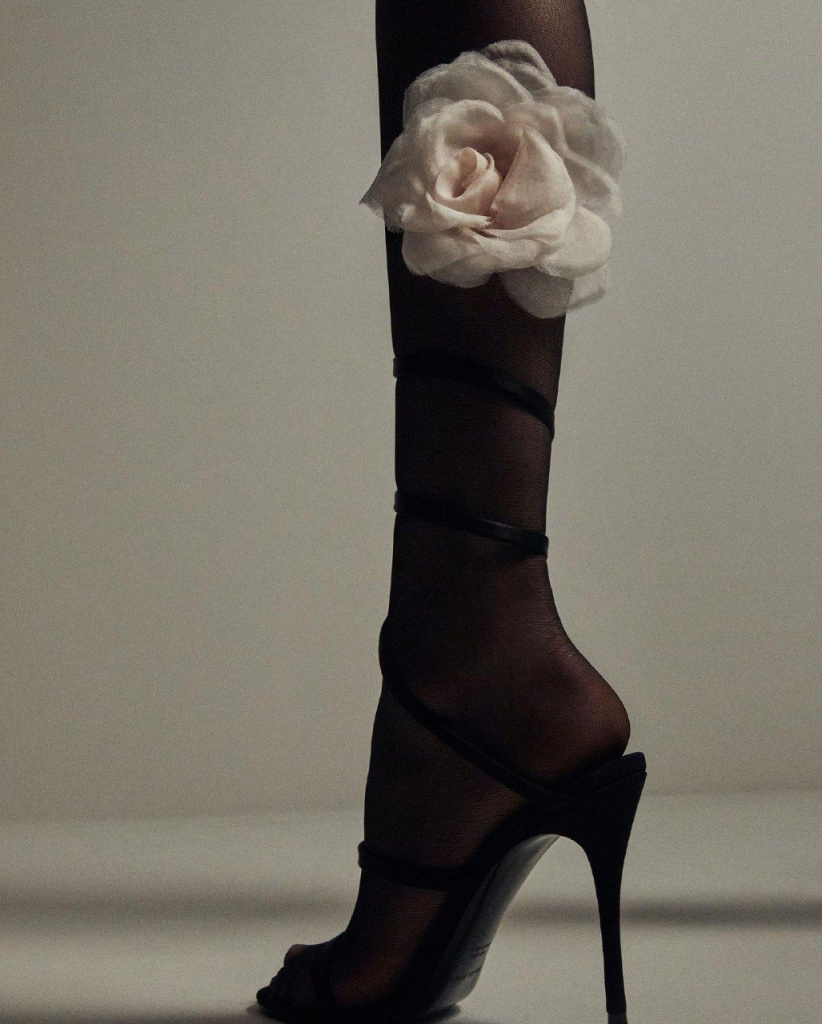 19 (7).jpg