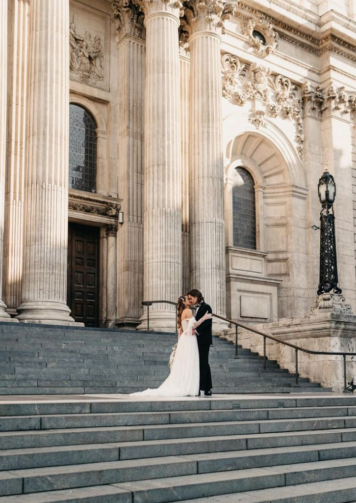 4_London Elopement Inspiration _ London Wedding Photographer.jpg