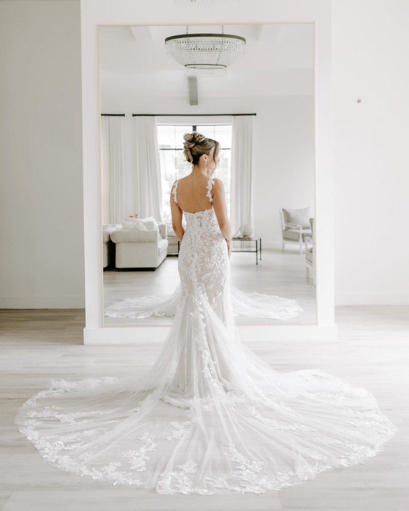 46_badgleymischkabride_1711660063_3333968711993781317_3959601693.jpg