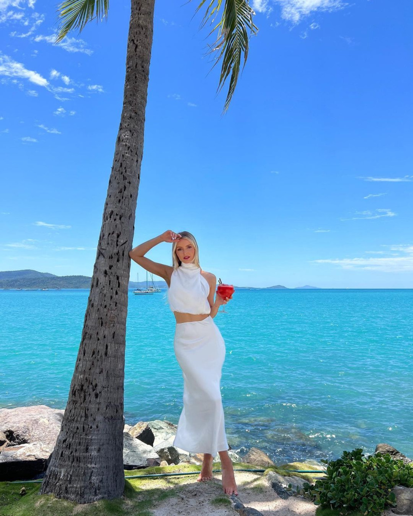 @shontinarose 21. The Whitsundays shontinarose.jpg