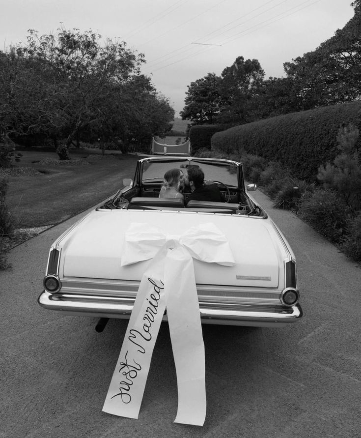 27 Charming Car Wedding Getaway Ideas 27 Charming Car Wedding Getaway Ideas photo