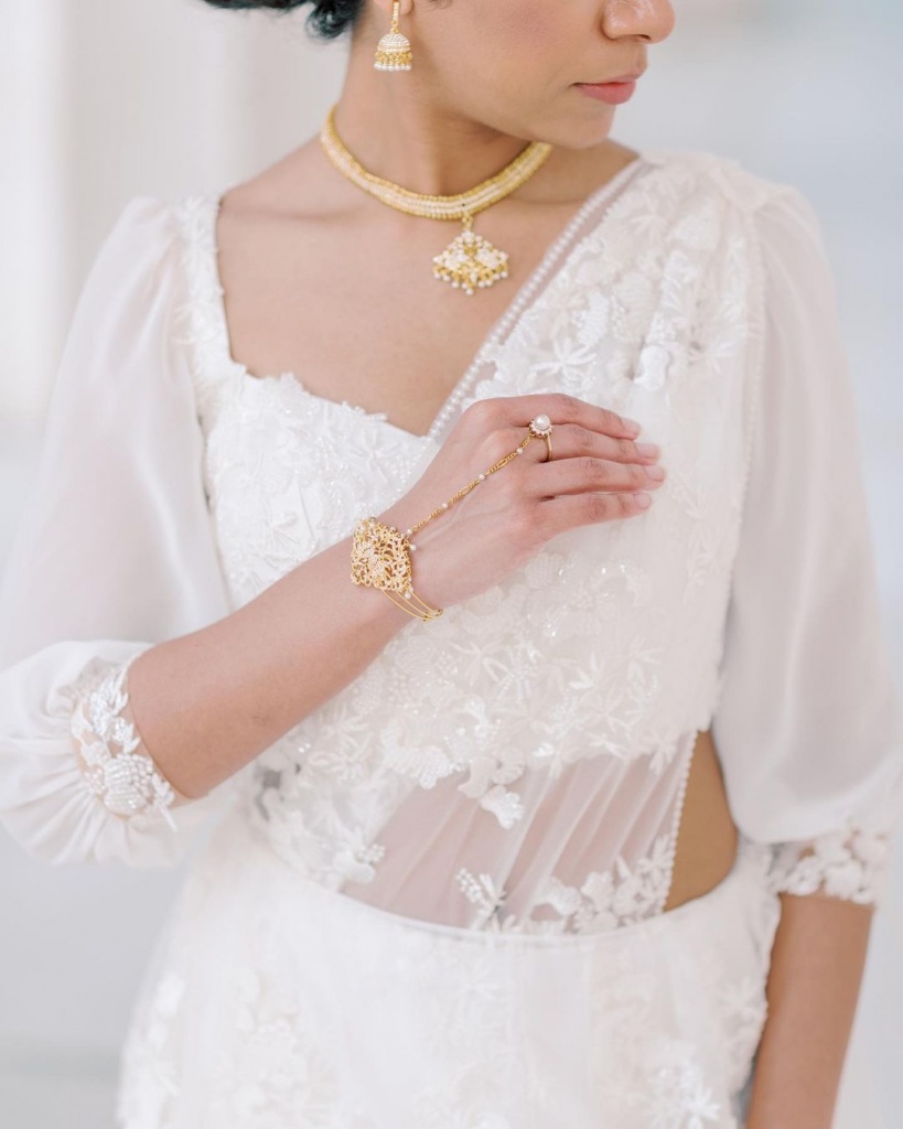 Outdoor Bridal Portrait Ideas Outdoor Bridal Portrait Ideas photo