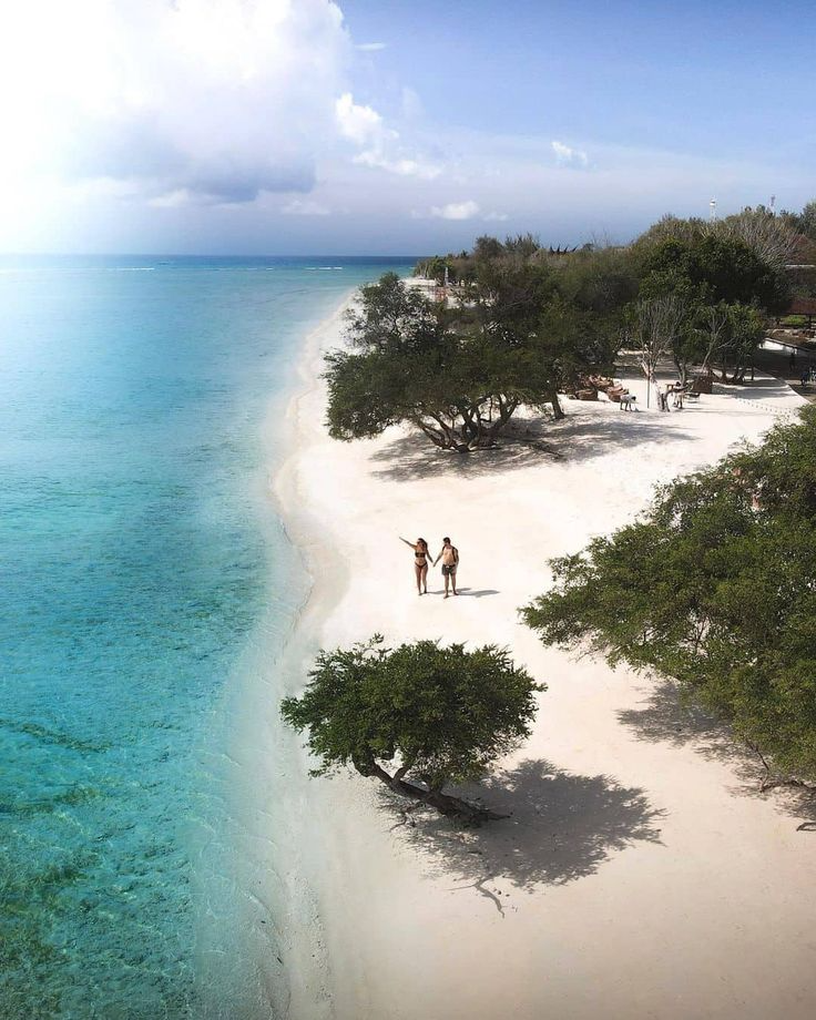6_Where to stay in Lombok Best Areas – Kuta, Senggigi & More.jpg