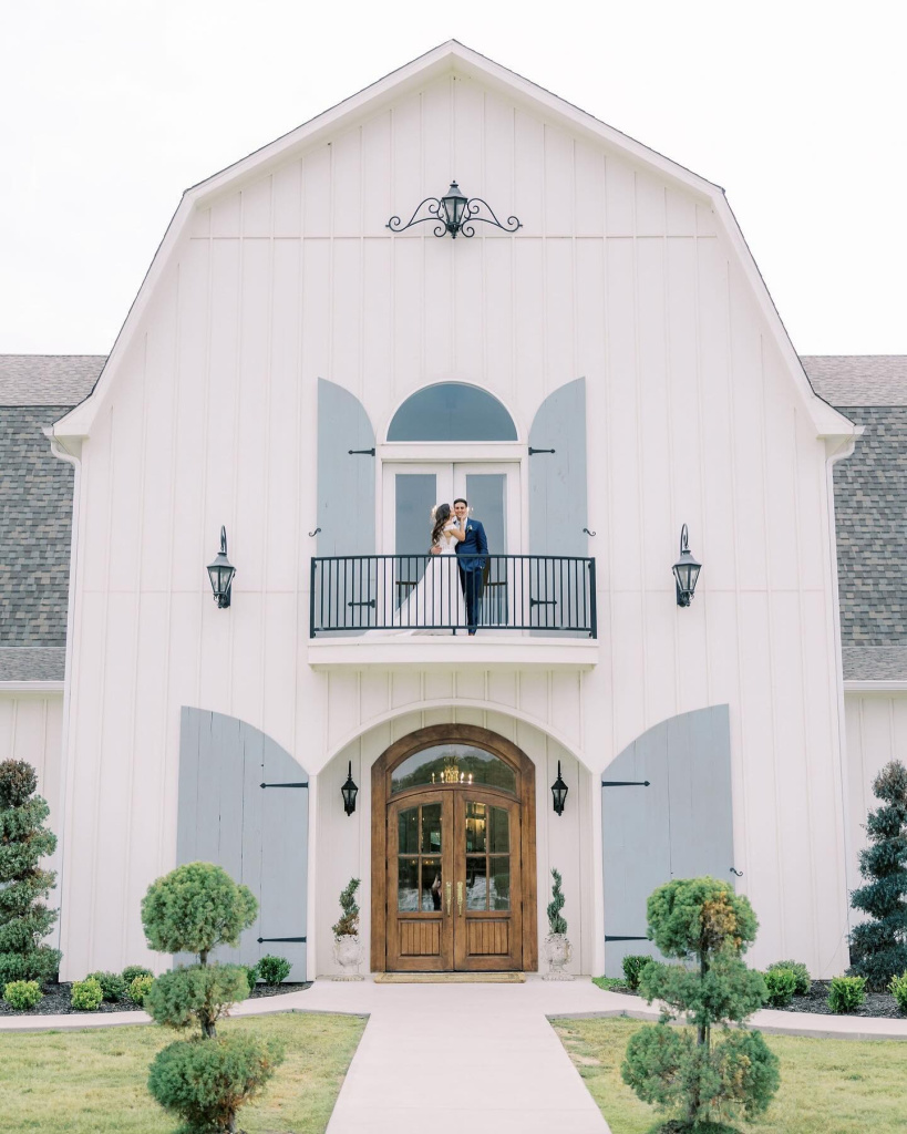 59_wedsociety.northtx_1712868948_3344109578118626163_219253661.jpg