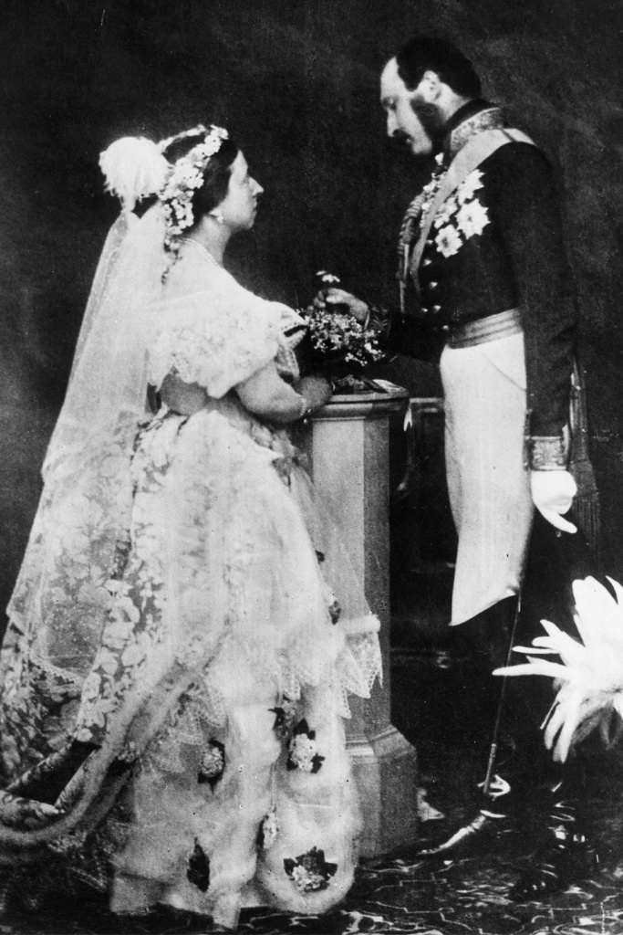 Embed-01-Queen-Victoria-Prince-Albert_0.jpg