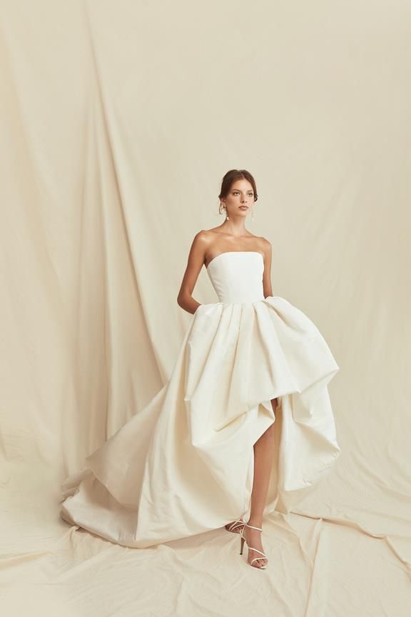 Oscar de la Renta Fall 2024 Bridal Oscar de la Renta Fall 2024 Bridal photo