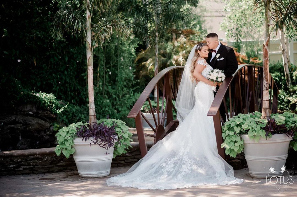 lotusweddingphotography lotusweddingphotography