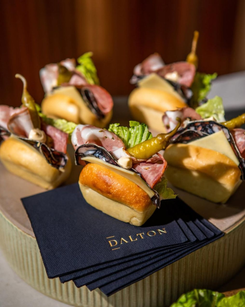 preview-catering-dalton-portfolio-photo-502288.jpg preview-catering-dalton-portfolio-photo-502288.jpg
