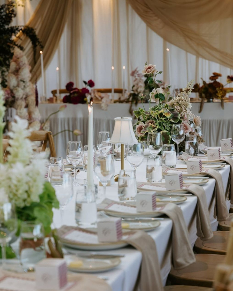 preview-florists-mrs-gibbons-flowers-portfolio-photo-493652.jpg preview-florists-mrs-gibbons-flowers-portfolio-photo-493652.jpg
