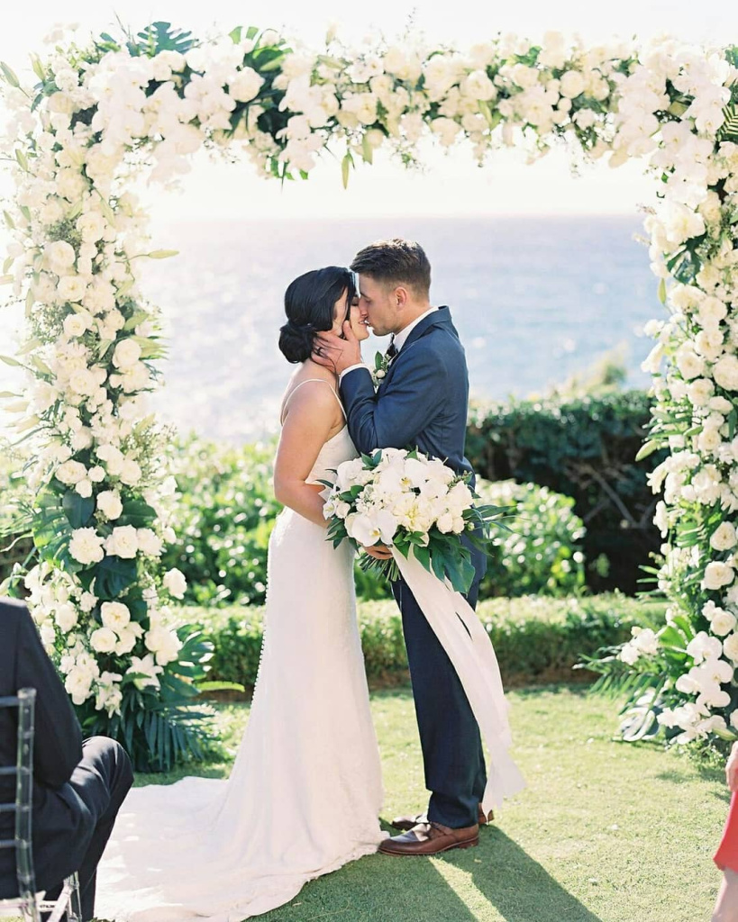 17_stylemepretty_1597857681_2379325138836770917_268991749.jpg