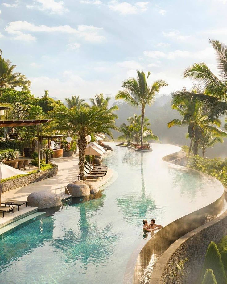 Best Indonesia Honeymoon  Locations for Wedding Photos Best Indonesia Honeymoon  Locations for Wedding Photos photo